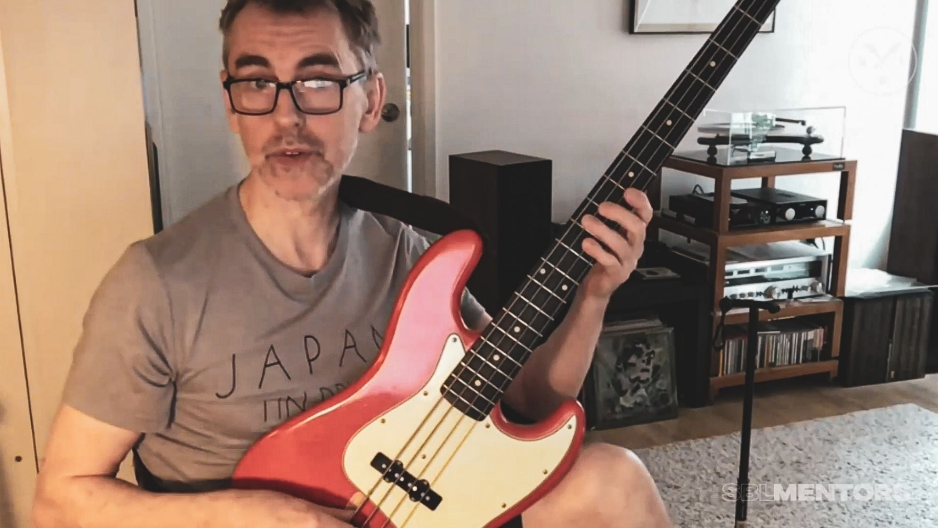 How Triads Can Boost Soloing Vocabulary and Fingerboard Knowledge