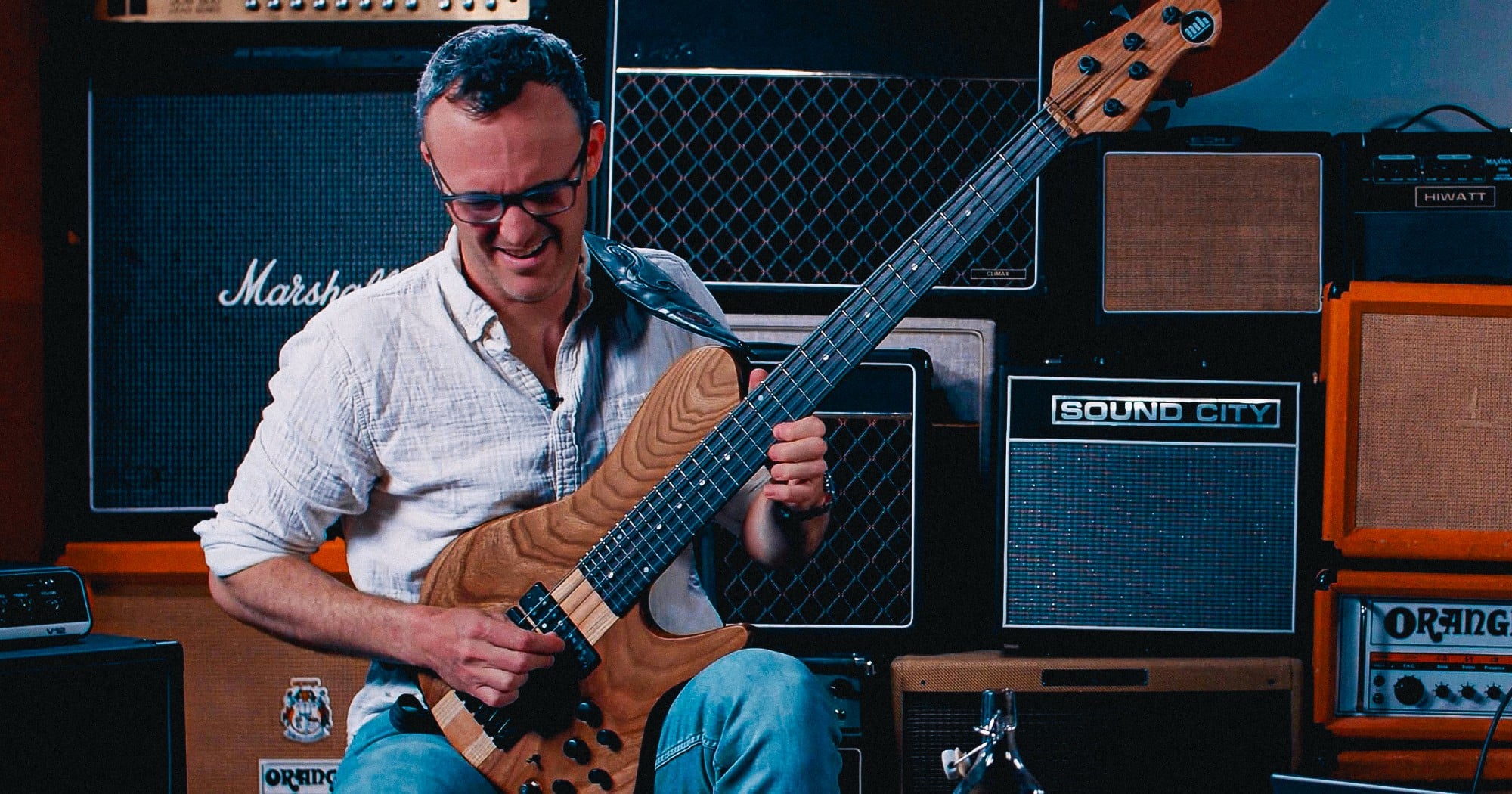 Janek Gwizdala tells all - his strange bass journey, touring pedalboard, soloing and more